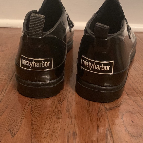 Misty Harbor Black Ankle High Rubber Gouloshs Rain Shoes (Loafers). Size 8 - Picture 5 of 8